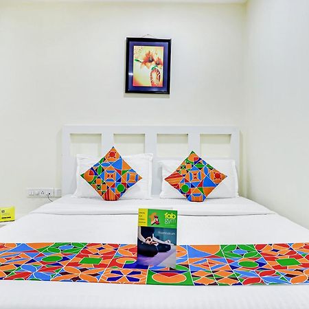 Fabhotel Colors Service Apartment - Nr Mrc Nagar Chennai Ngoại thất bức ảnh
