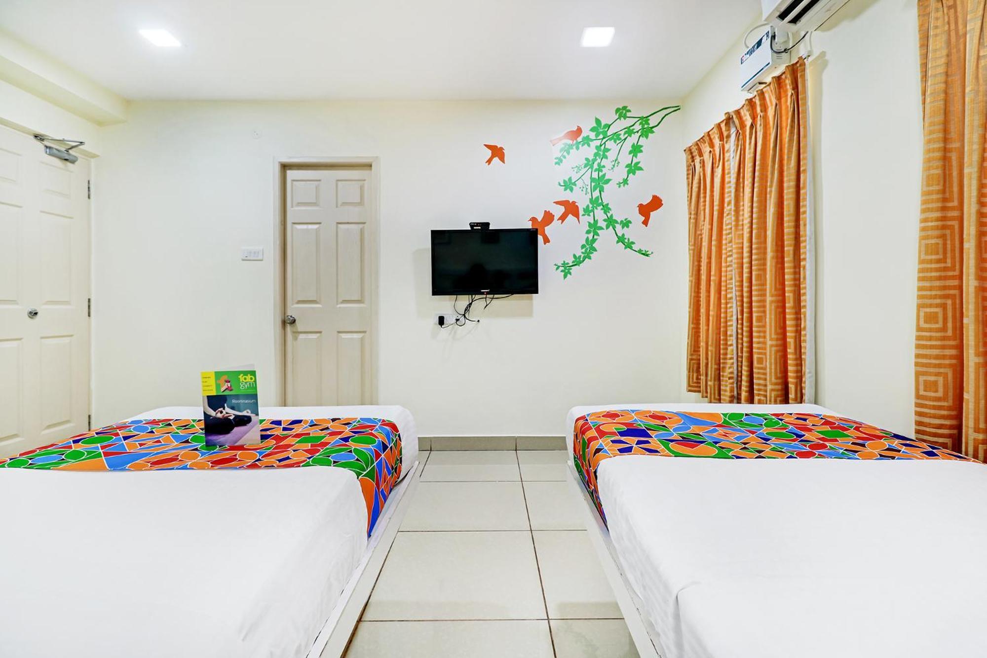 Fabhotel Colors Service Apartment - Nr Mrc Nagar Chennai Ngoại thất bức ảnh